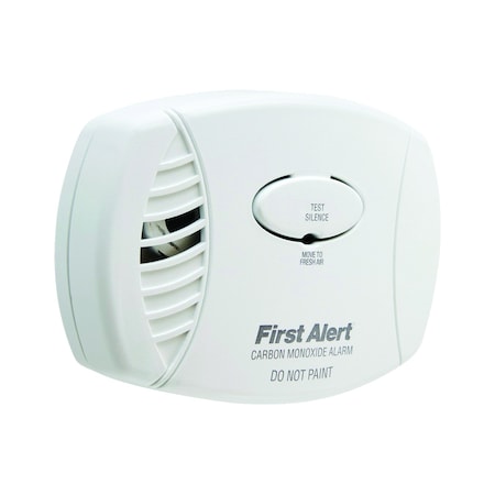 First Alert Plug-In w/Battery Back-up Electrochemical Carbon Monoxide Detector 1039734